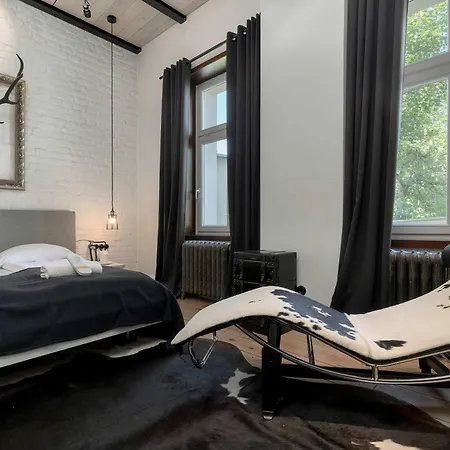 Luxurious With Parking And Garden Near The Sea In By Renters Prestige * Sopot