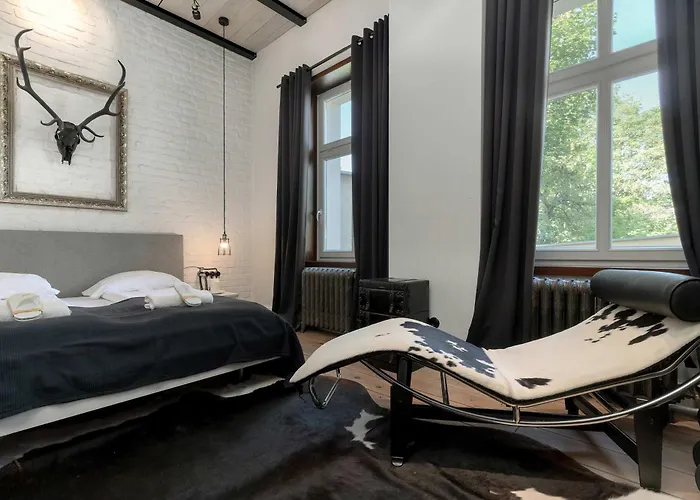 Luxurious With Parking And Garden Near The Sea In By Renters Prestige * Sopot